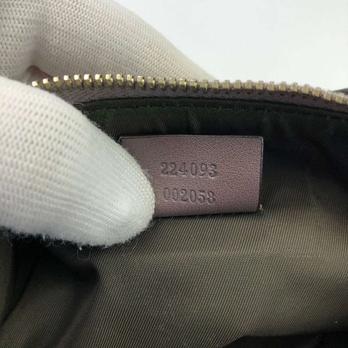 GUCCI MONOGRAM SHOULDER BAG