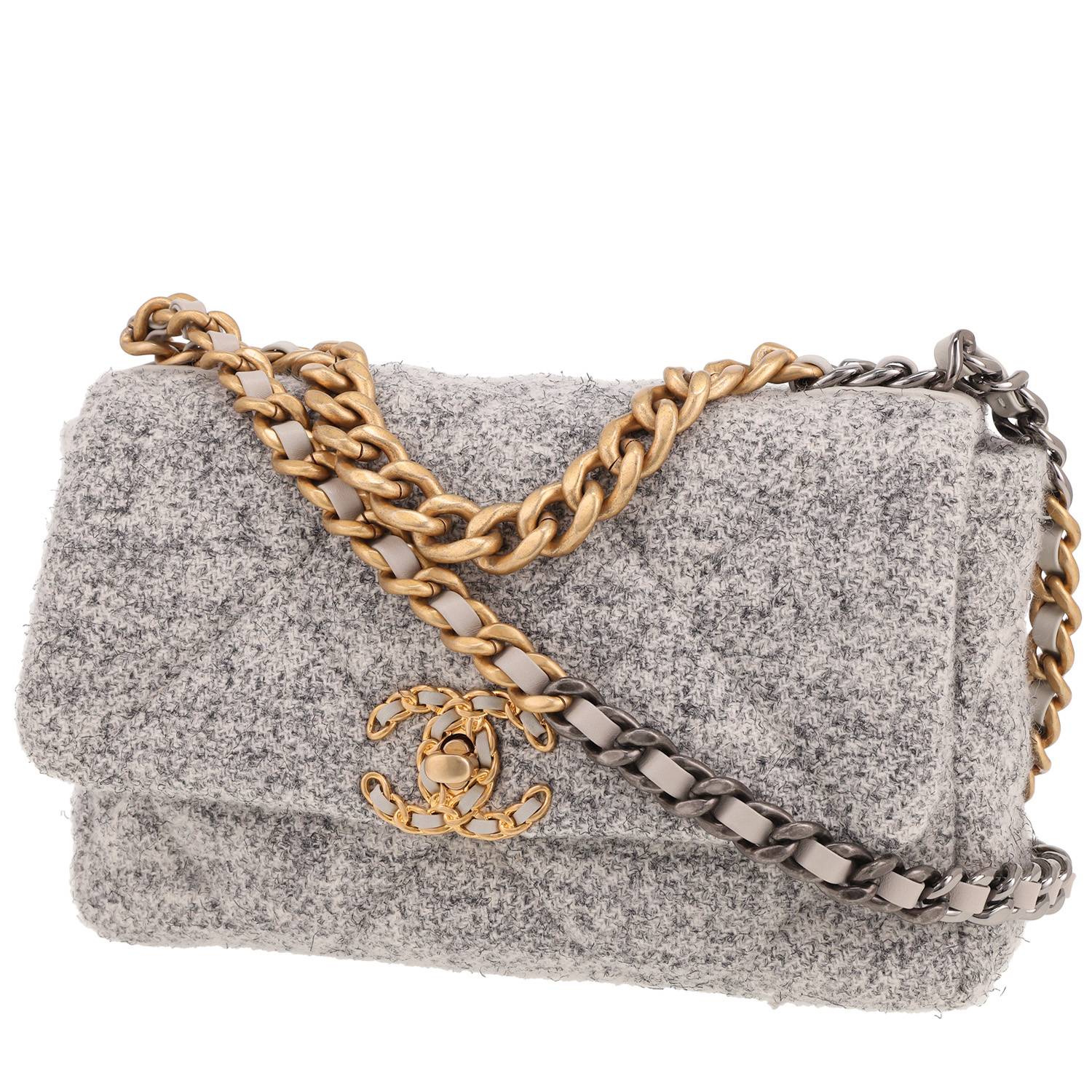 Chanel 19 handbag in grey tweed