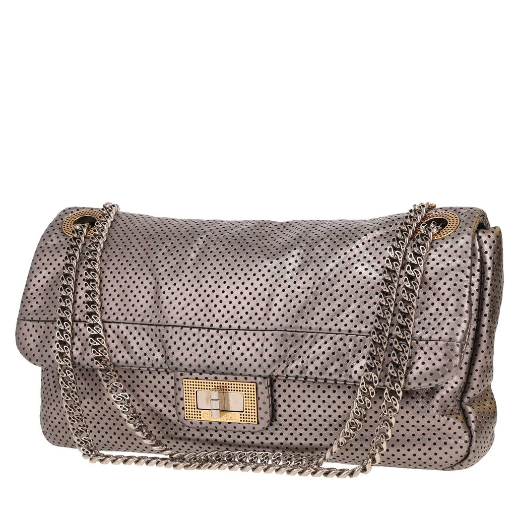 Chanel 2.55 handbag in silver leather
