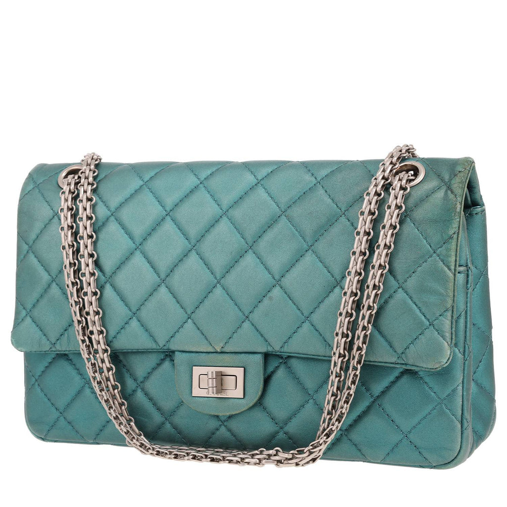Chanel 2.55 shoulder bag in blue quilted iridescent leather