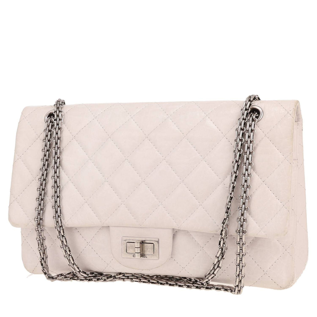Chanel 2.55 shoulder bag in white quilted leather