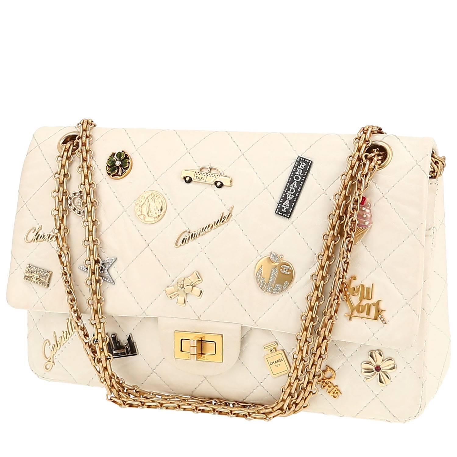 Chanel 2.55 shoulder bag in white quilted leather