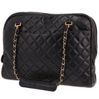 Chanel Camera handbag in Bleu Marine quilted leather