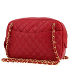 Chanel Camera handbag in red quilted leather