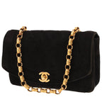 Chanel Diana shoulder bag in black Veau velours