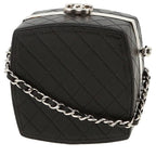 Chanel Editions Limitées clutch in black quilted leather
