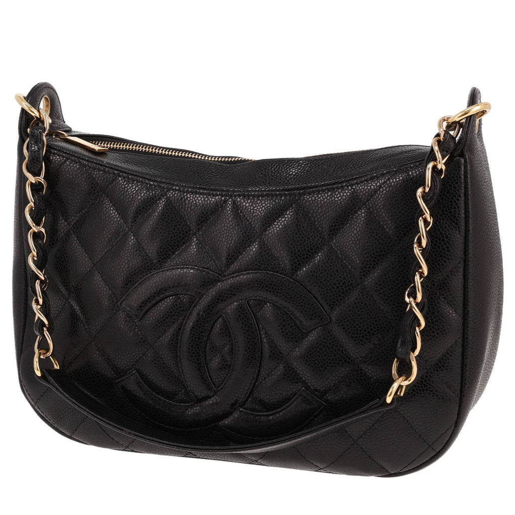 Chanel handbag in black quilted grained leather