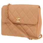 Chanel shoulder bag in beige quilted grained leather