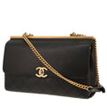 Chanel shoulder bag in black leather