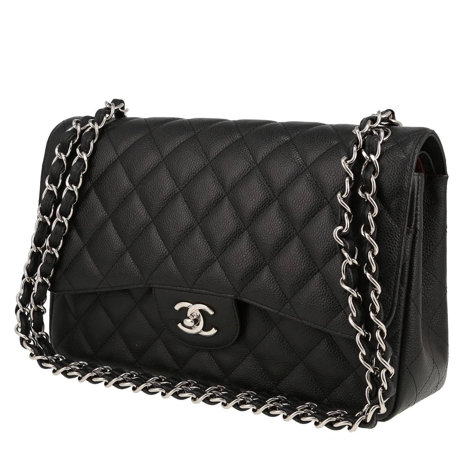 Chanel Timeless Jumbo handbag in black quilted grained leather