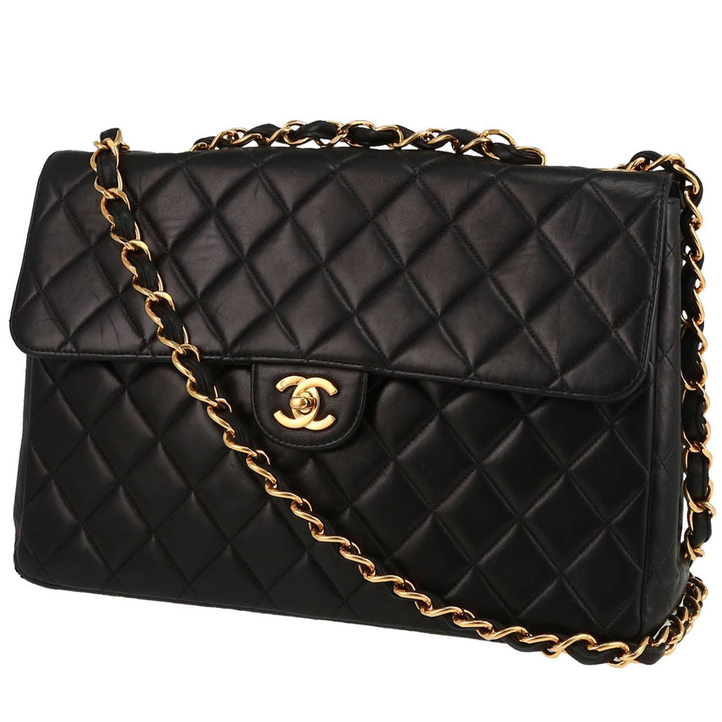 Chanel Timeless Jumbo handbag in black quilted leather