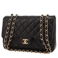 Chanel Timeless Jumbo shoulder bag in black quilted leather