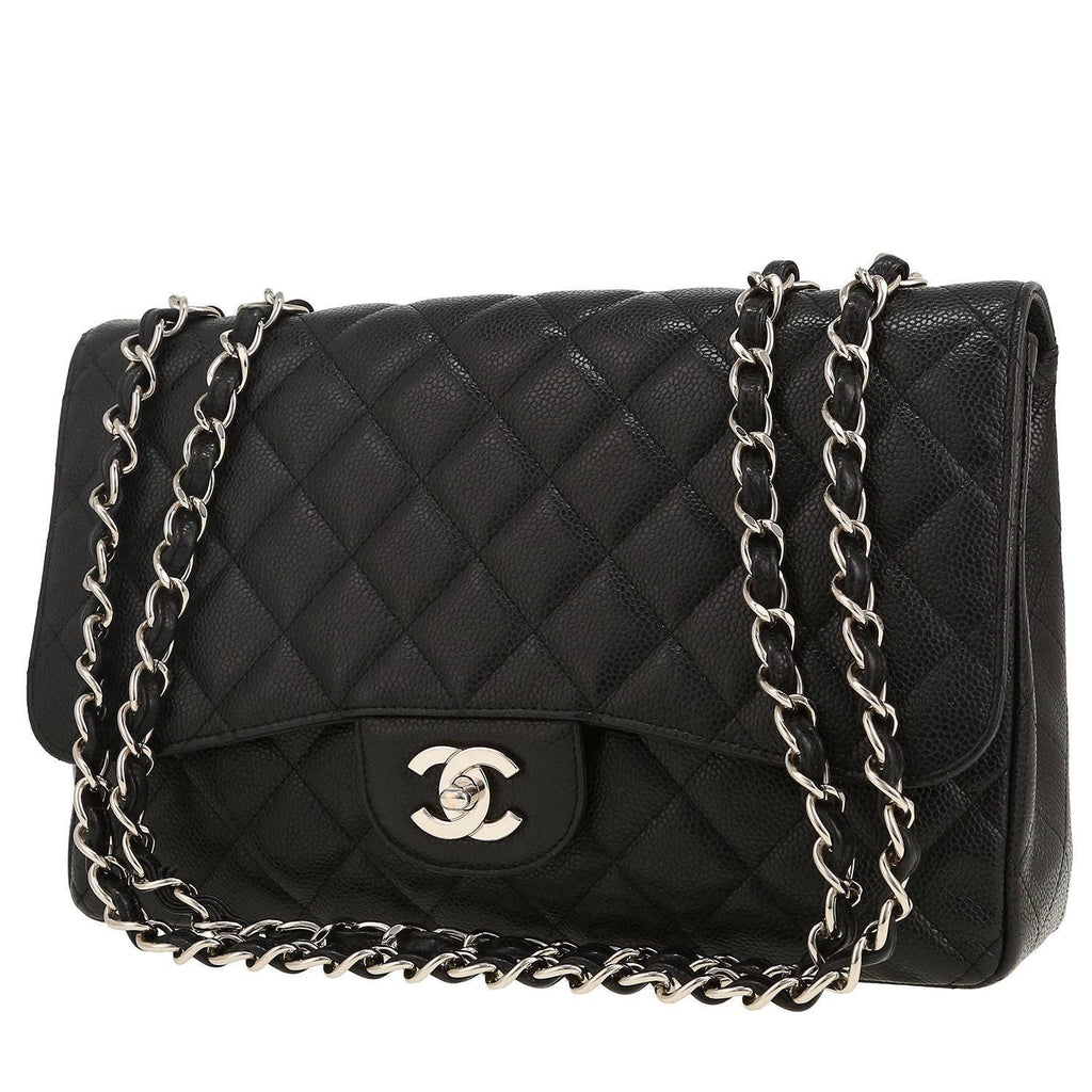 Chanel Timeless Jumbo shoulder bag in black quilted grained leather