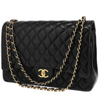 Chanel Timeless Maxi Jumbo shoulder bag in black quilted leather