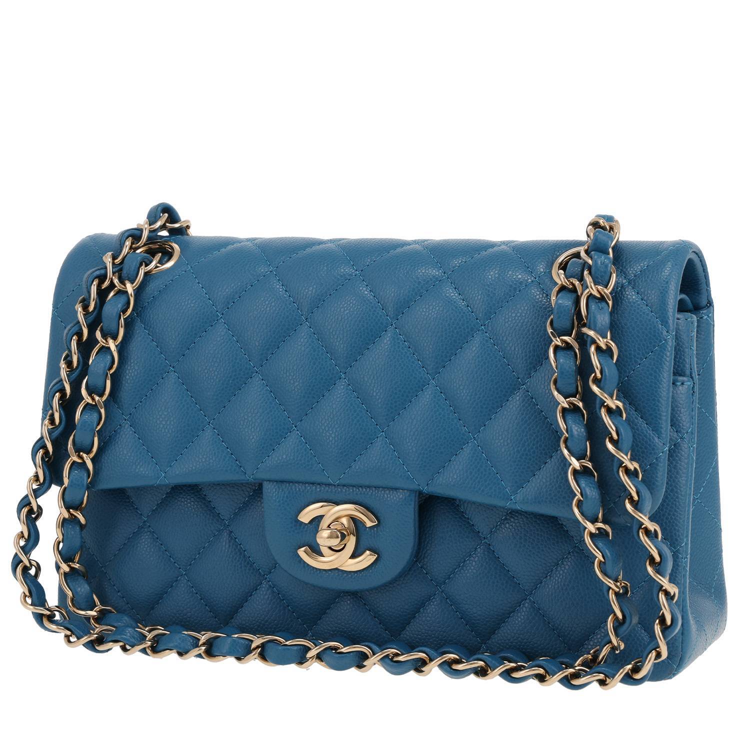 Chanel Timeless Petit shoulder bag in blue quilted grained leather
