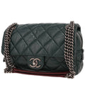 Chanel Timeless shoulder bag in green quilted leather