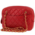 Chanel Vintage Shopping handbag in red quilted leather