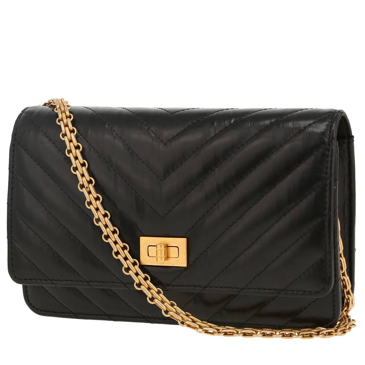Chanel Wallet on Chain shoulder bag in black chevron quilted leather