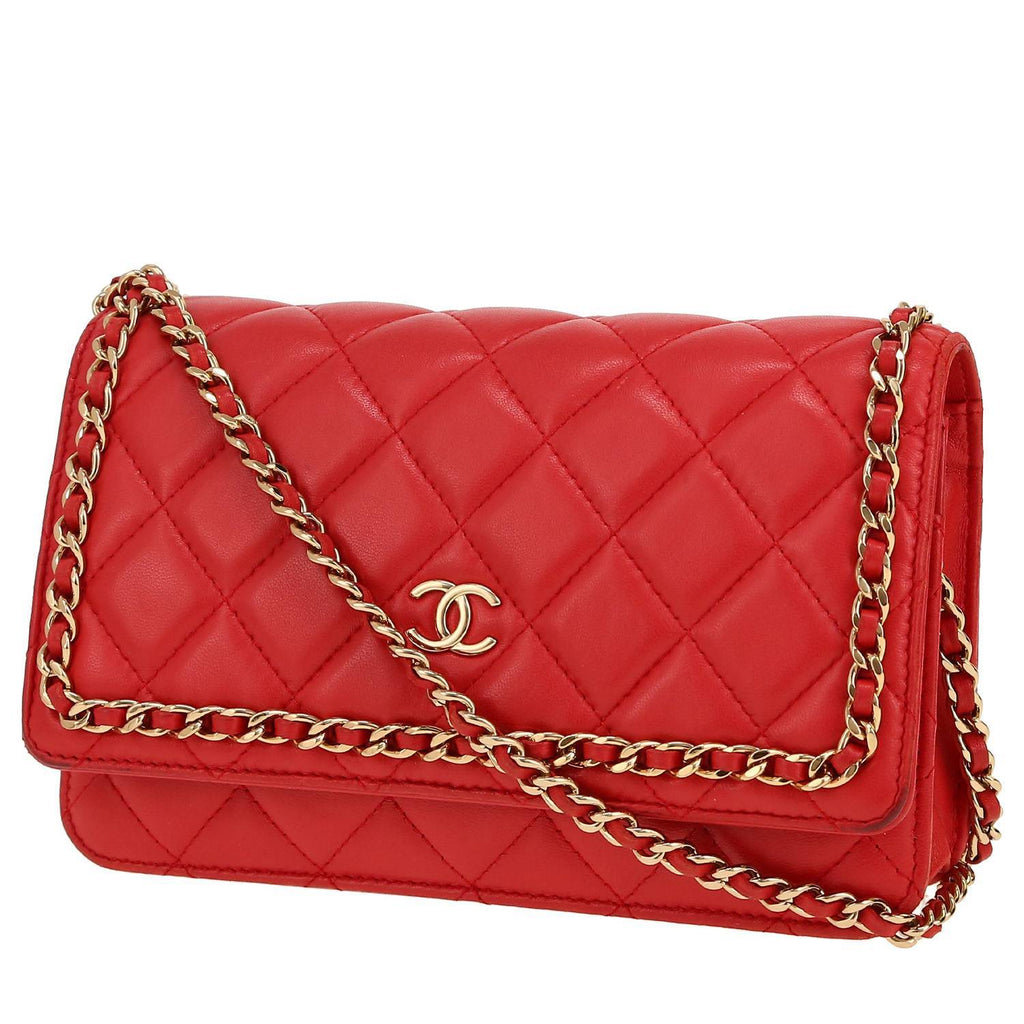 Chanel Wallet on Chain shoulder bag in red quilted leather