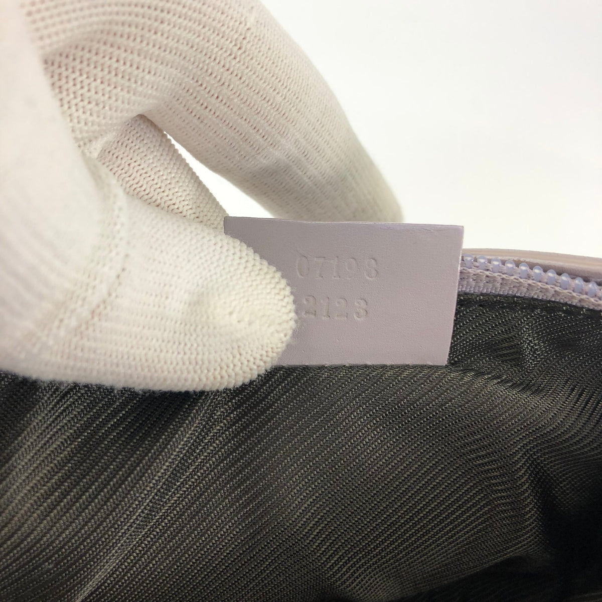 GUCCI MONOGRAM SHOULDER BAG