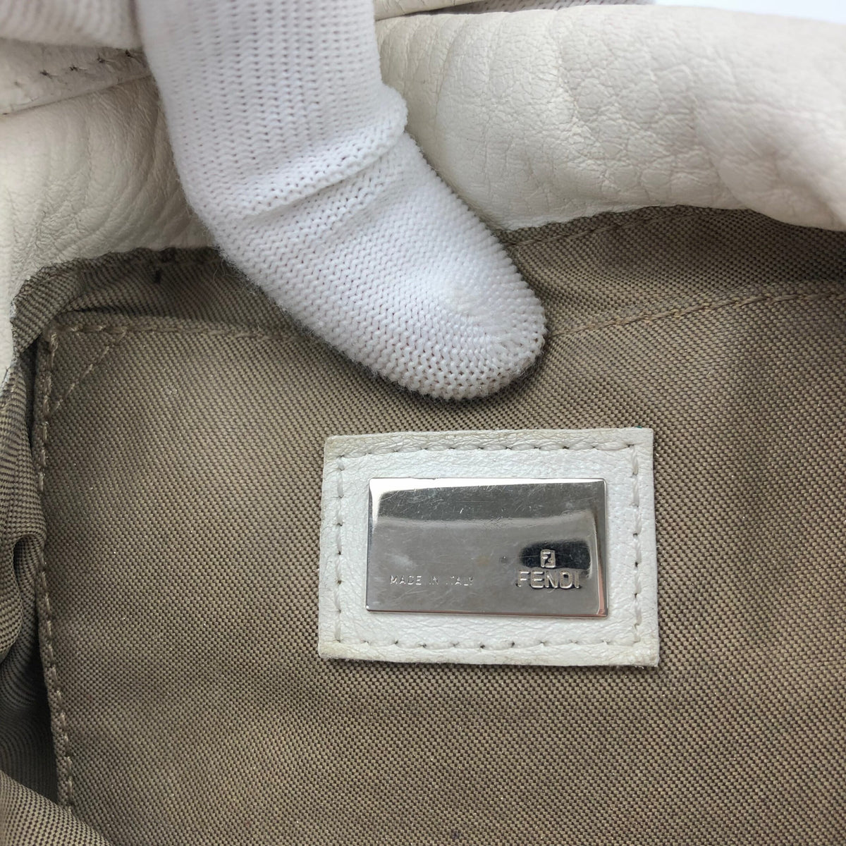 FENDI LEATHER BAGUETTE BAG