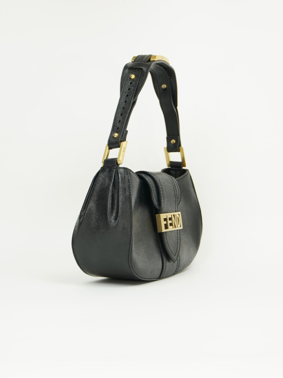 FENDI LEATHER BAG WITH GOLD HARDWARE