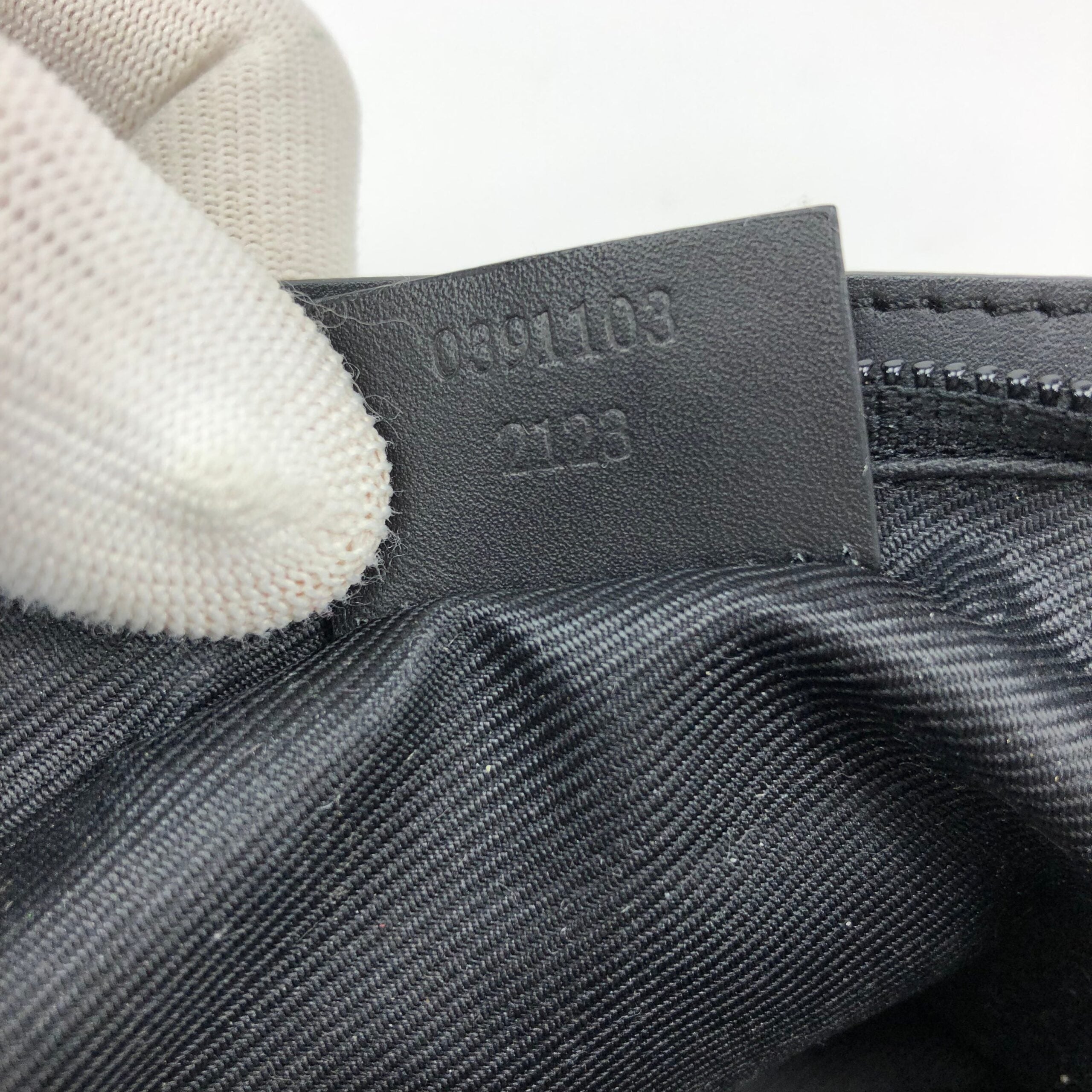 GUCCI MONOGRAM SHOULDER BAG