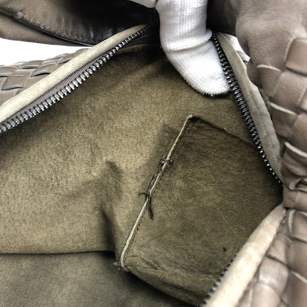 BOTTEGA VENETA INTRECCIATO HOBO BAG