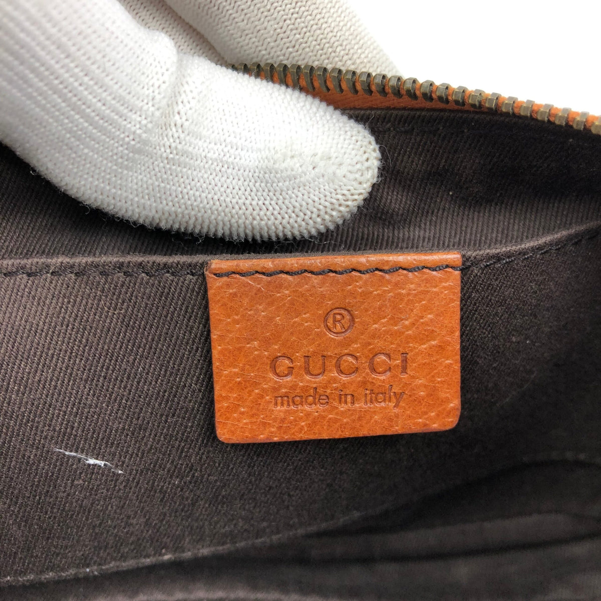 GUCCI MONOGRAM TOM FORD CHAIN SHOULDER BAG