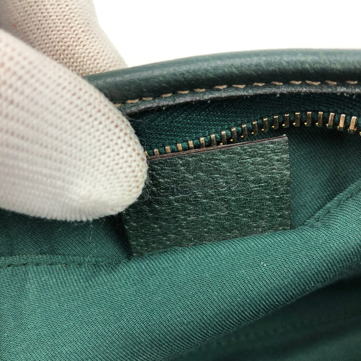 GUCCI MONOGRAM SHOULDER BAG