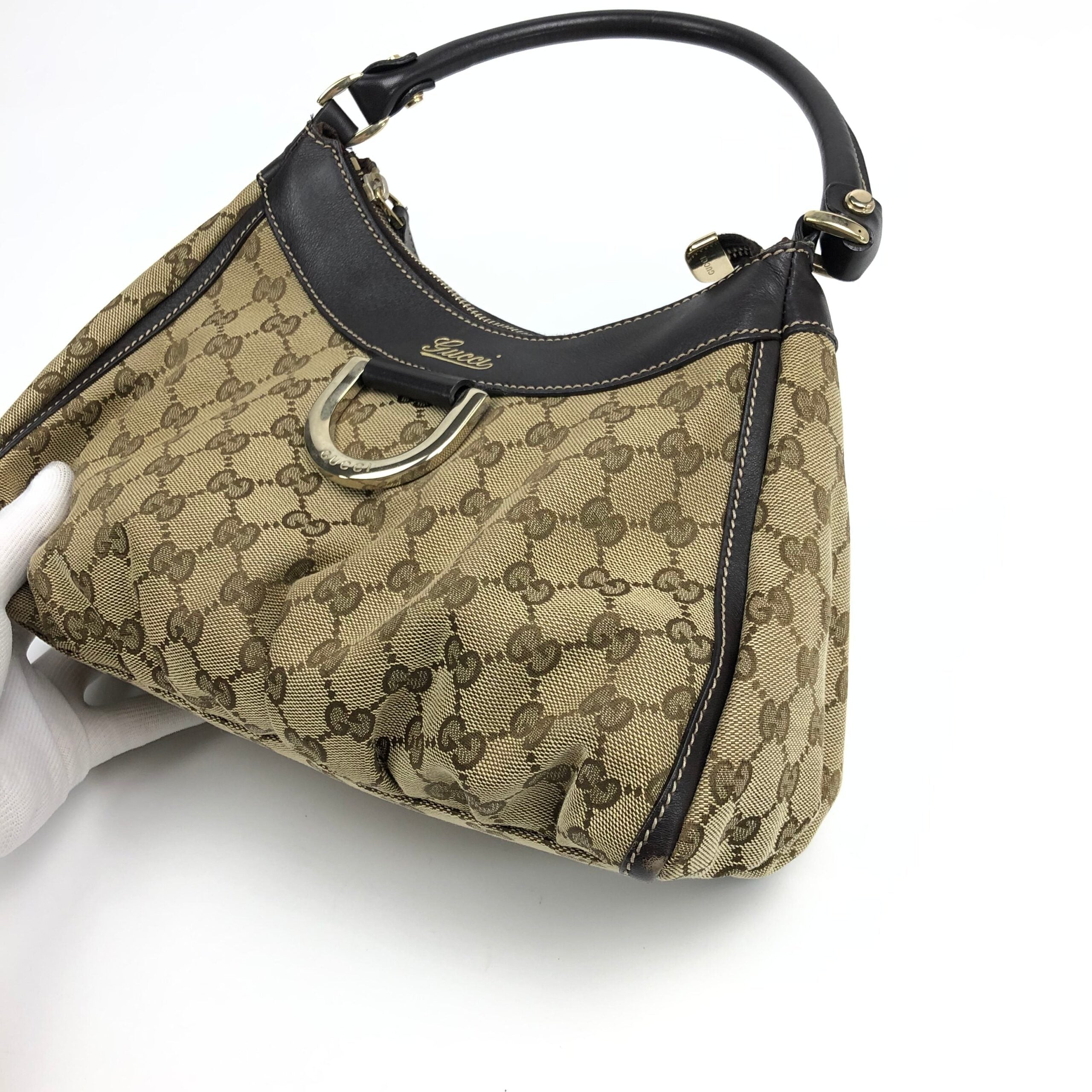 GUCCI MONOGRAM ABBEY SHOULDER BAG