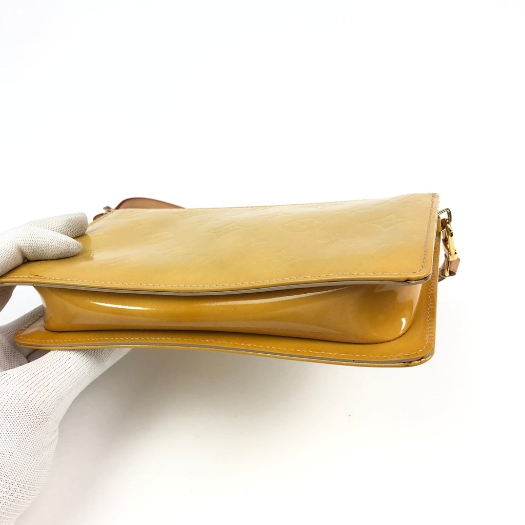 LOUIS VUITTON VERNIS SHOULDER BAG