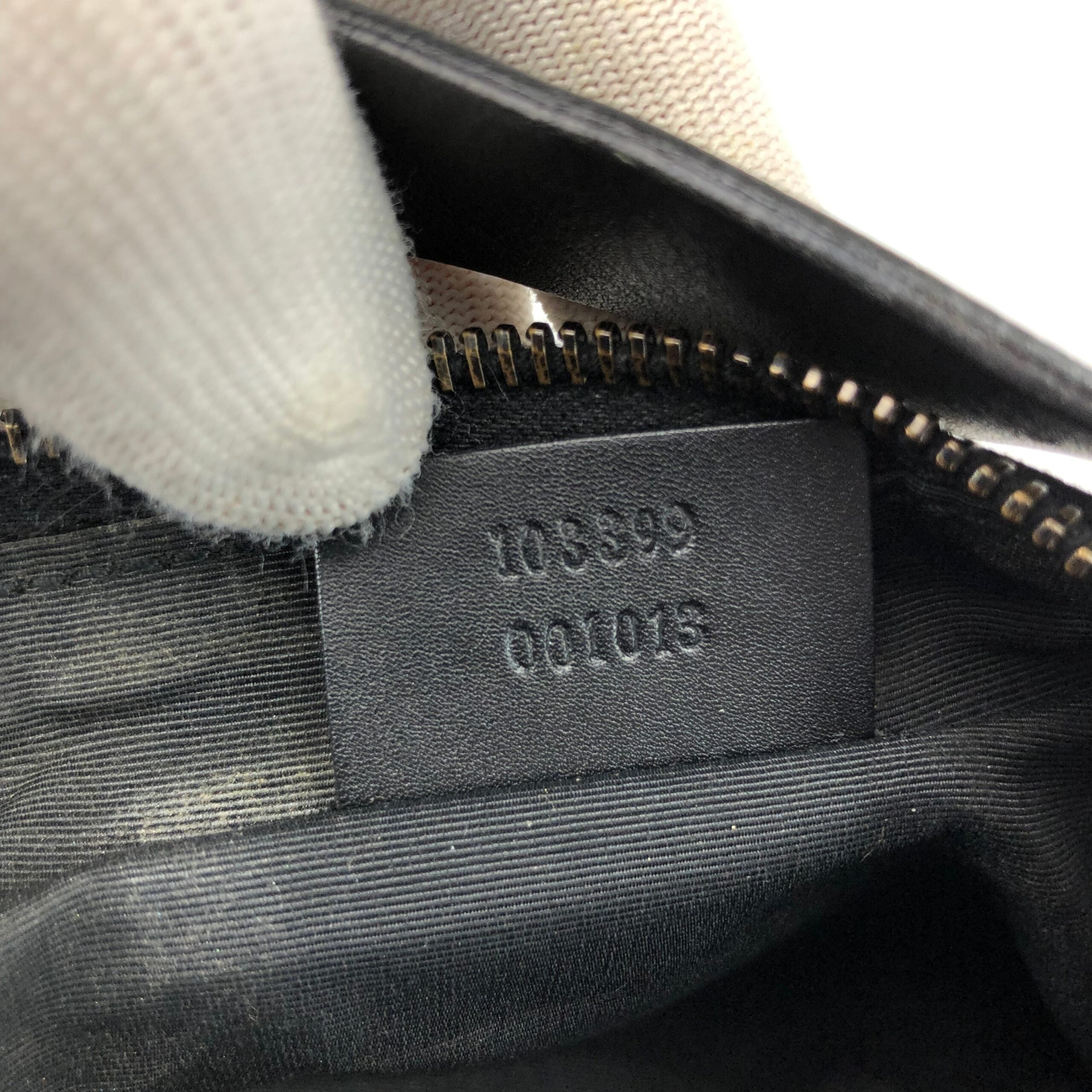 GUCCI MONOGRAM SHOULDER BAG