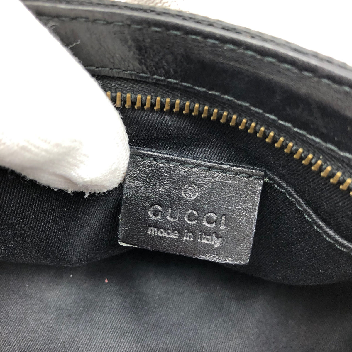 GUCCI MONOGRAM SHOULDER BAG