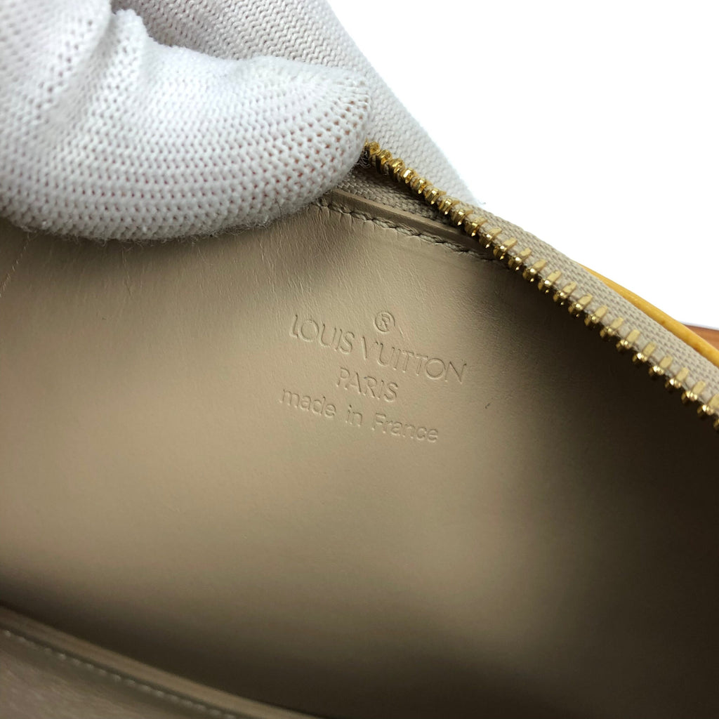LOUIS VUITTON VERNIS SHOULDER BAG