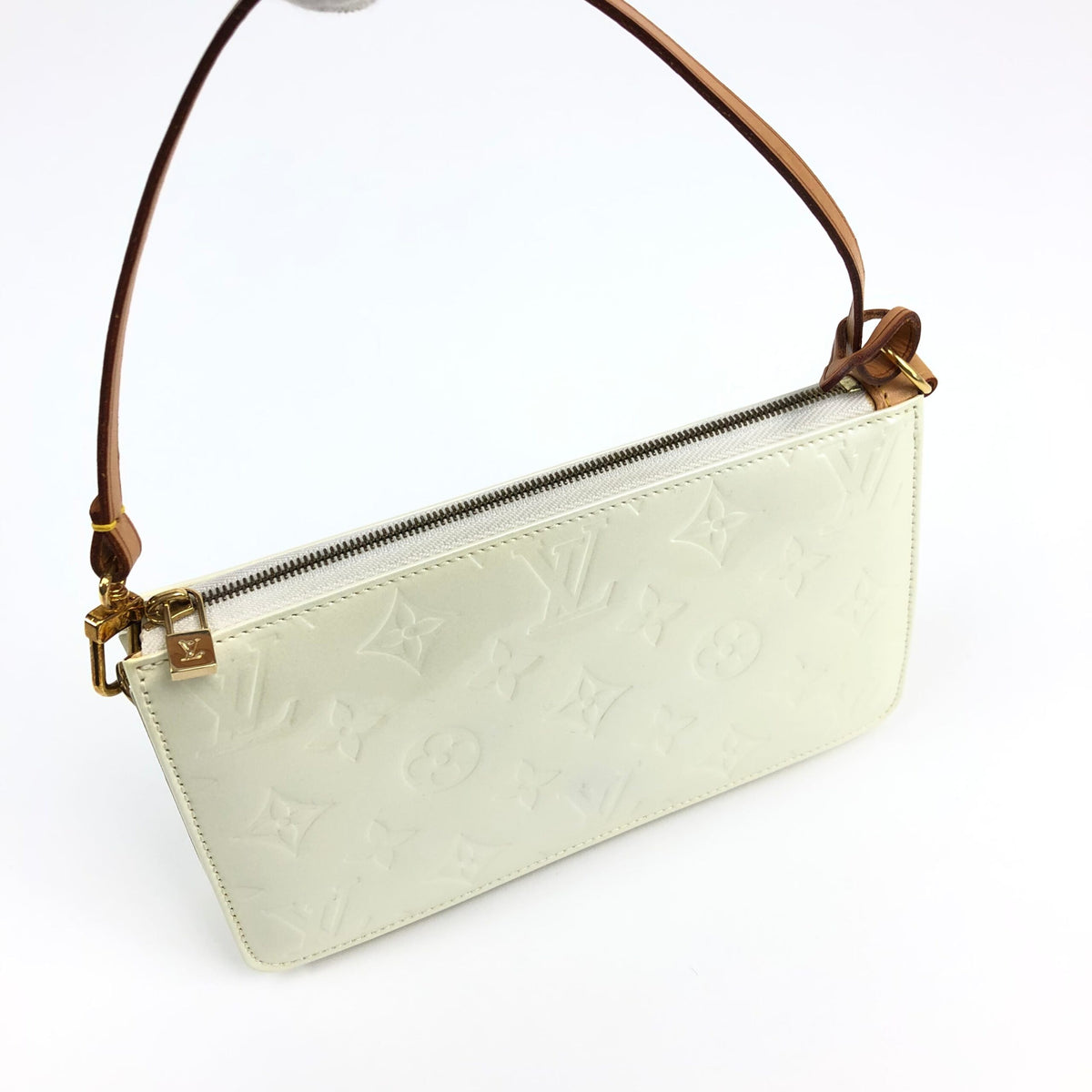 LOUIS VUITTON LEXINGTON VERNIS POCHETTE BAG