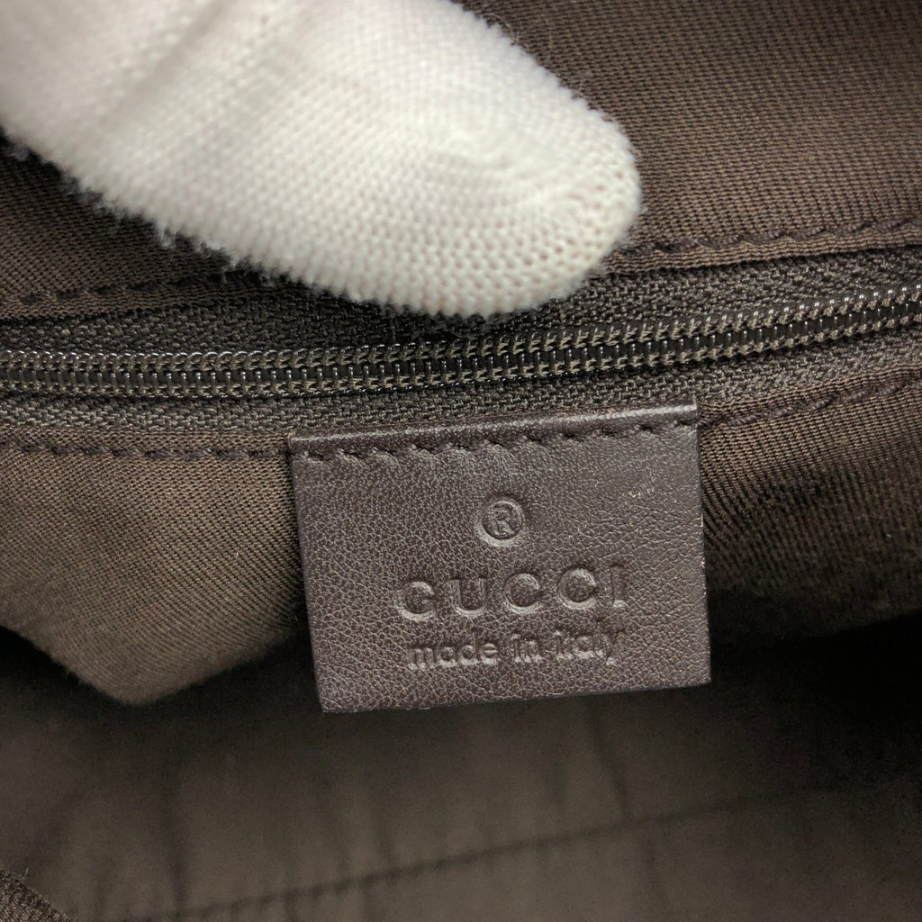 GUCCI MONOGRAM ABBEY SHOULDER BAG