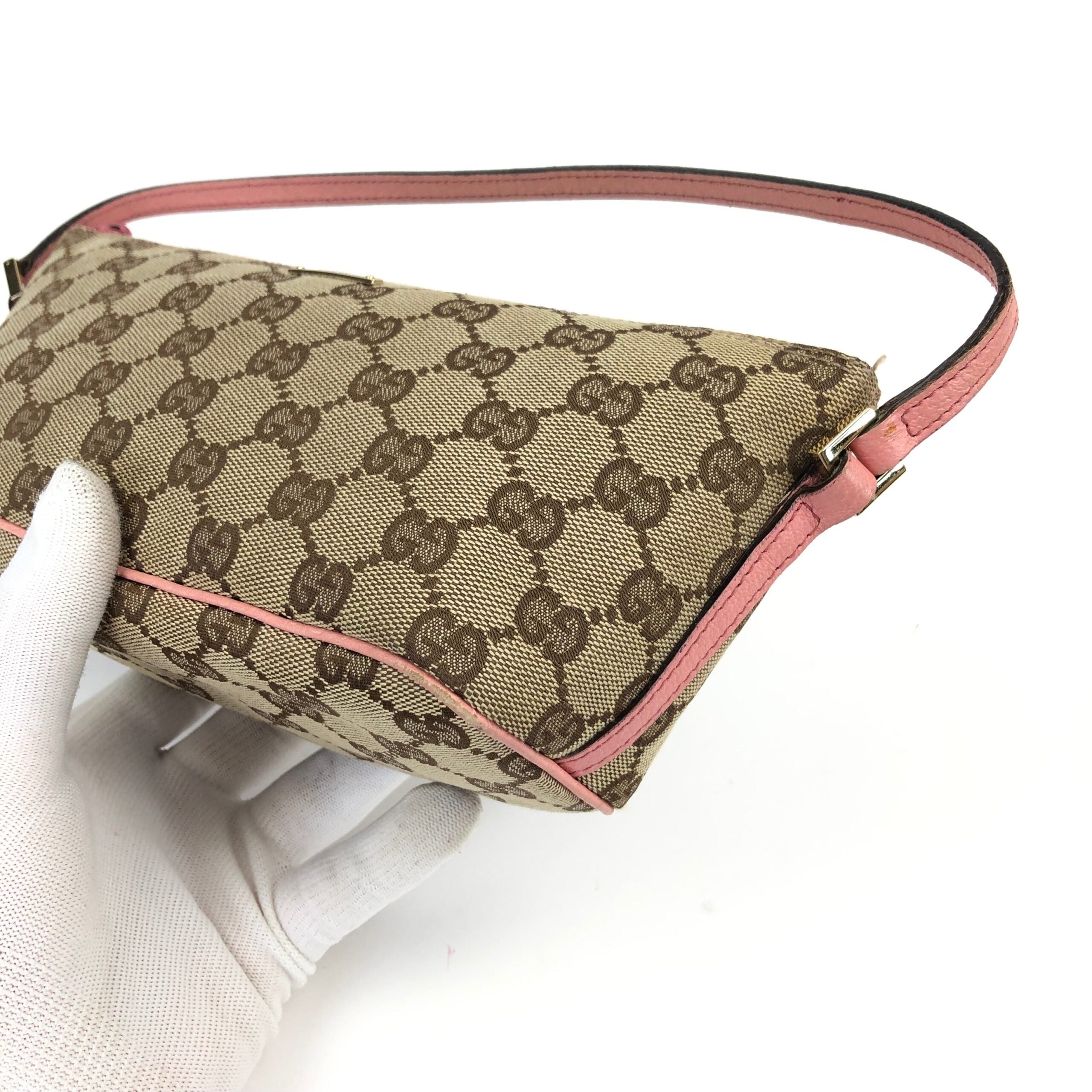 GUCCI MONOGRAM SHOULDER BAG