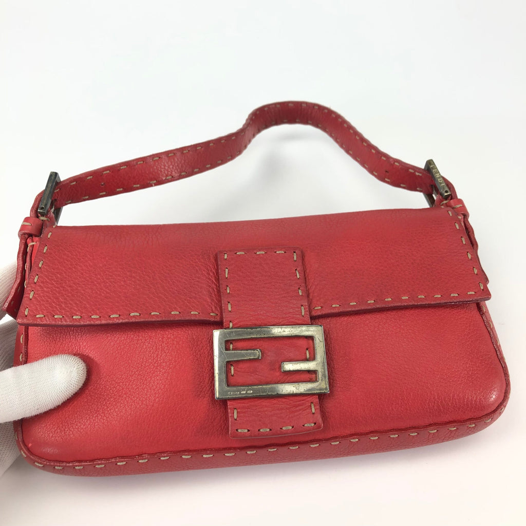 FENDI SELLERIA BAGUETTE BAG