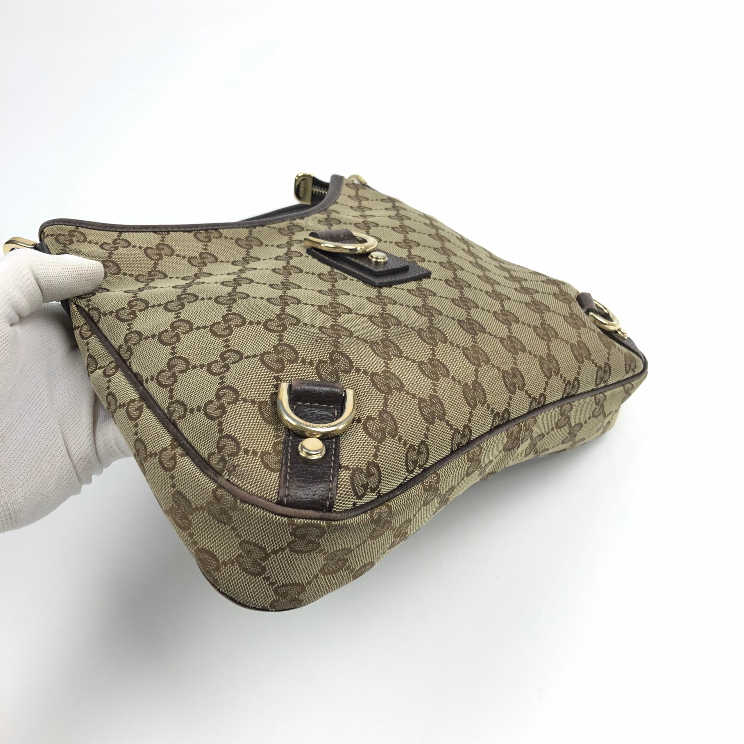 GUCCI MONOGRAM SHOULDER BAG
