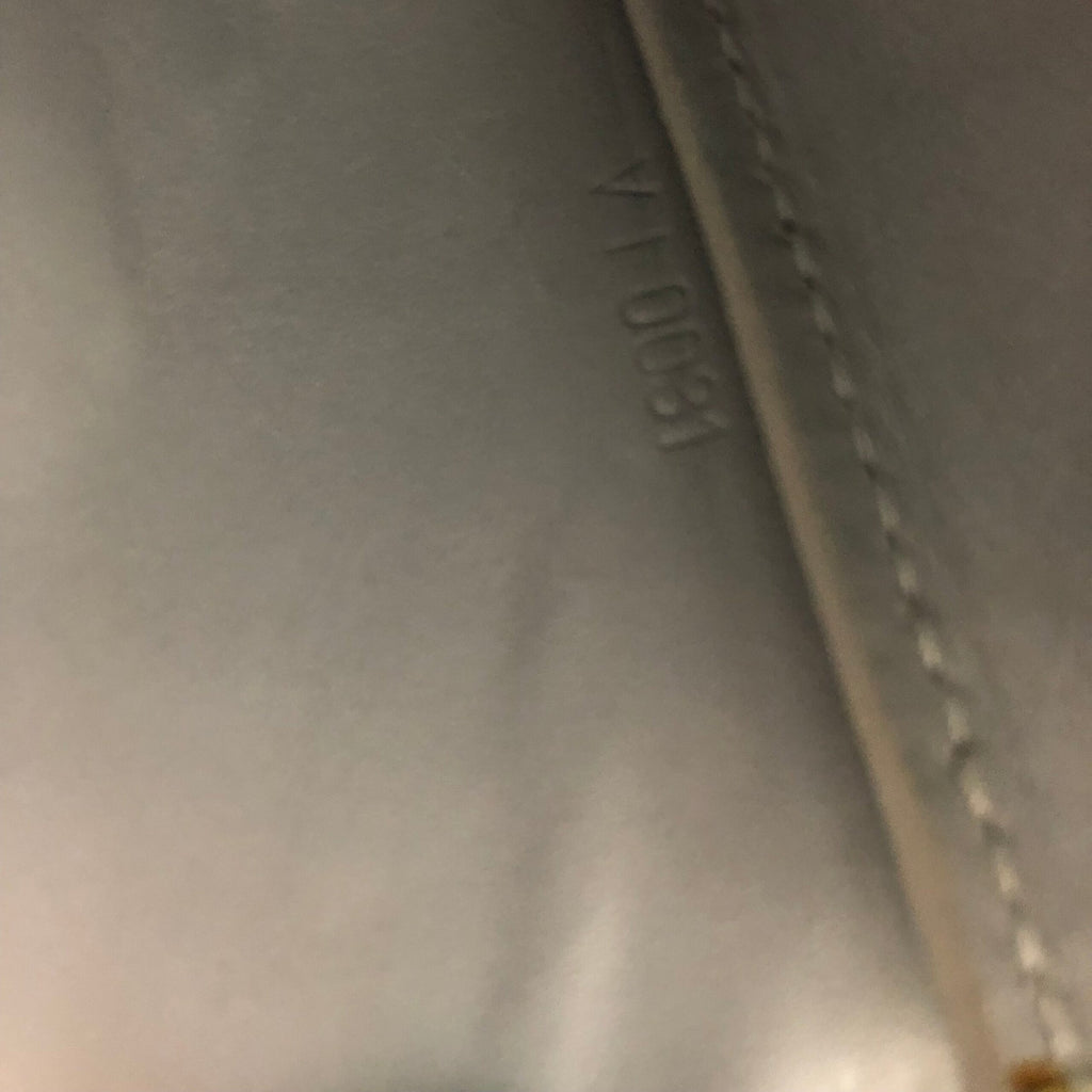 LOUIS VUITTON LEXINGTON VERNIS POCHETTE BAG