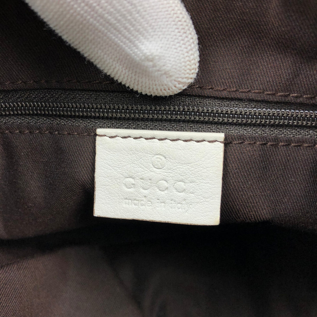 GUCCI MONOGRAM ABBEY SHOULDER BAG
