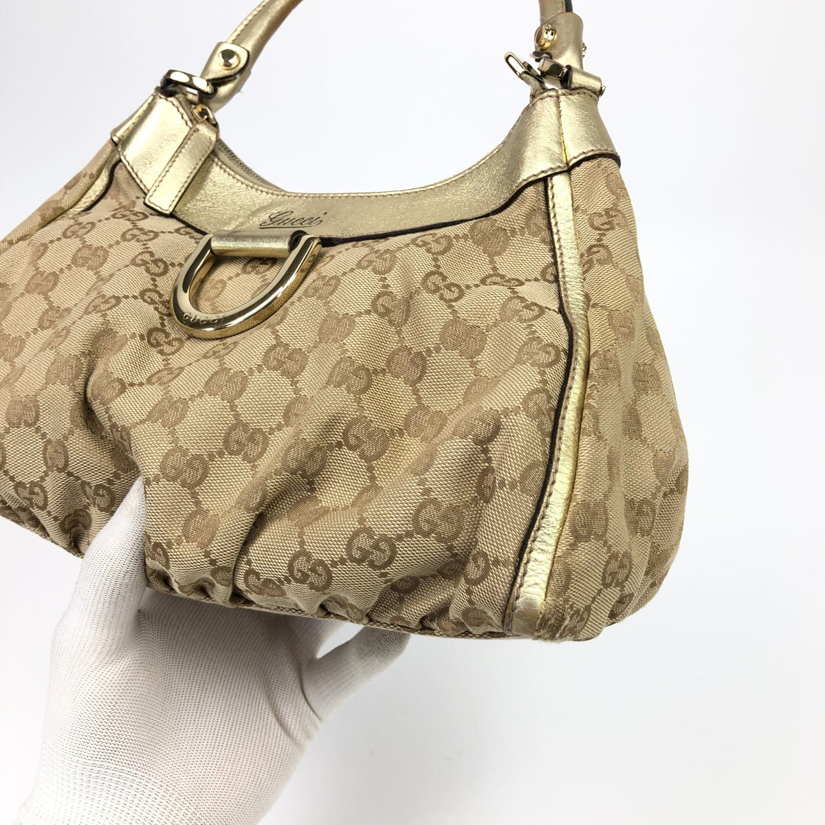 GUCCI ABBEY MONOGRAM SHOULDER BAG