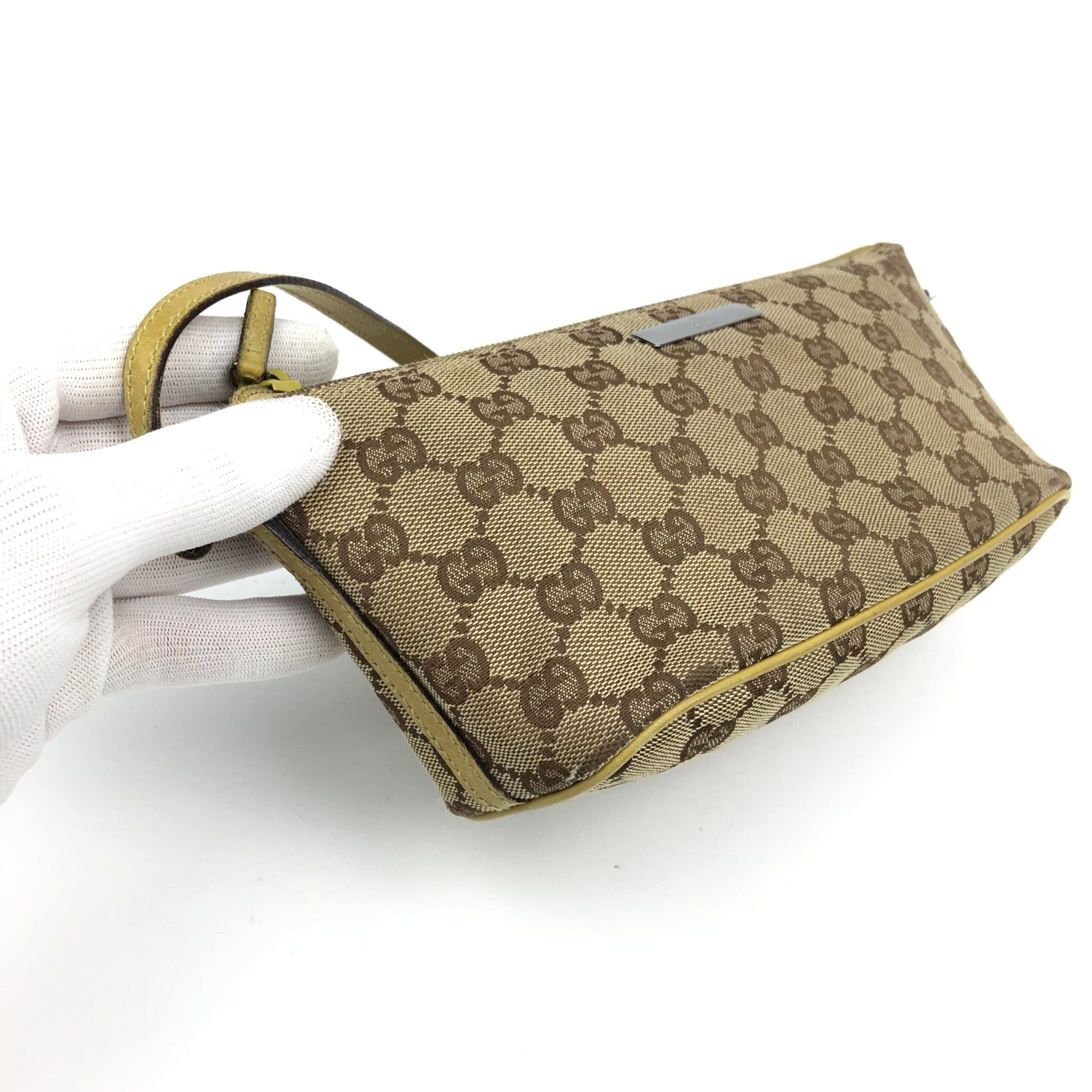 GUCCI MONOGRAM SHOULDER BAG