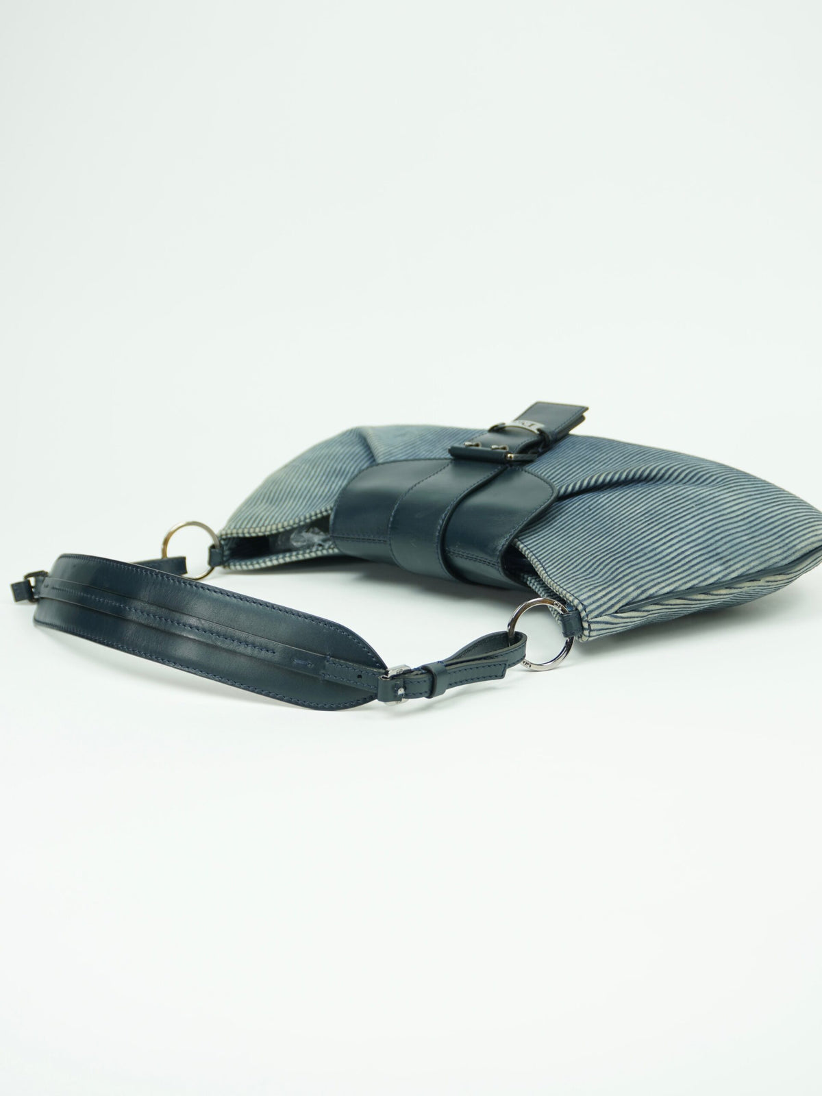 CHRISTIAN DIOR SHOULDER BAG