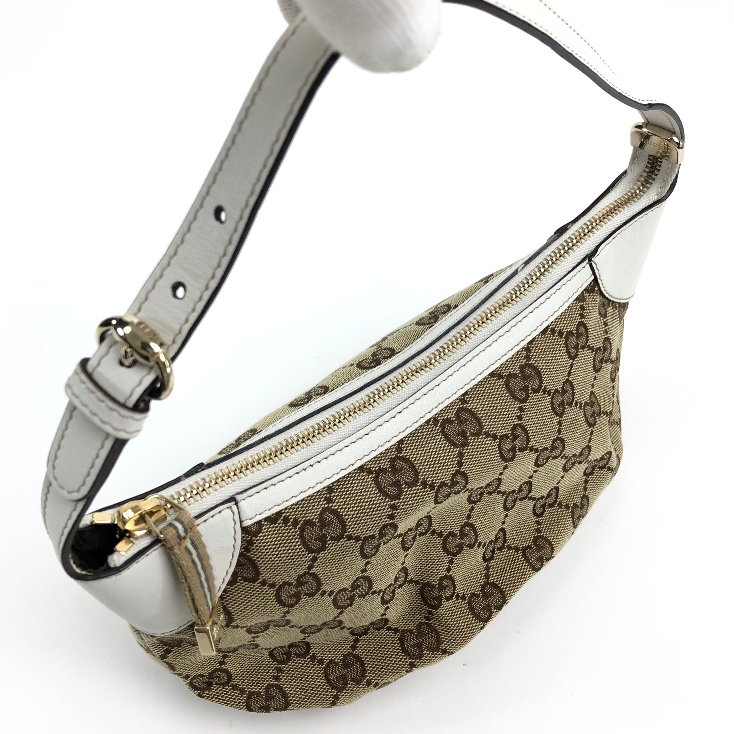 GUCCI MONOGRAM SHOULDER BAG