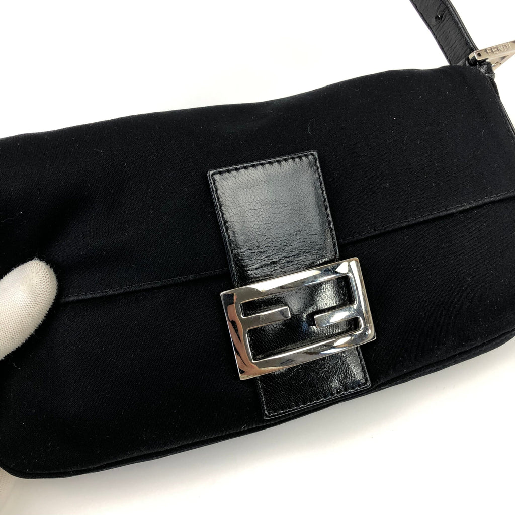 FENDI JERSEY BAGUETTE SHOULDER BAG IN BLACK