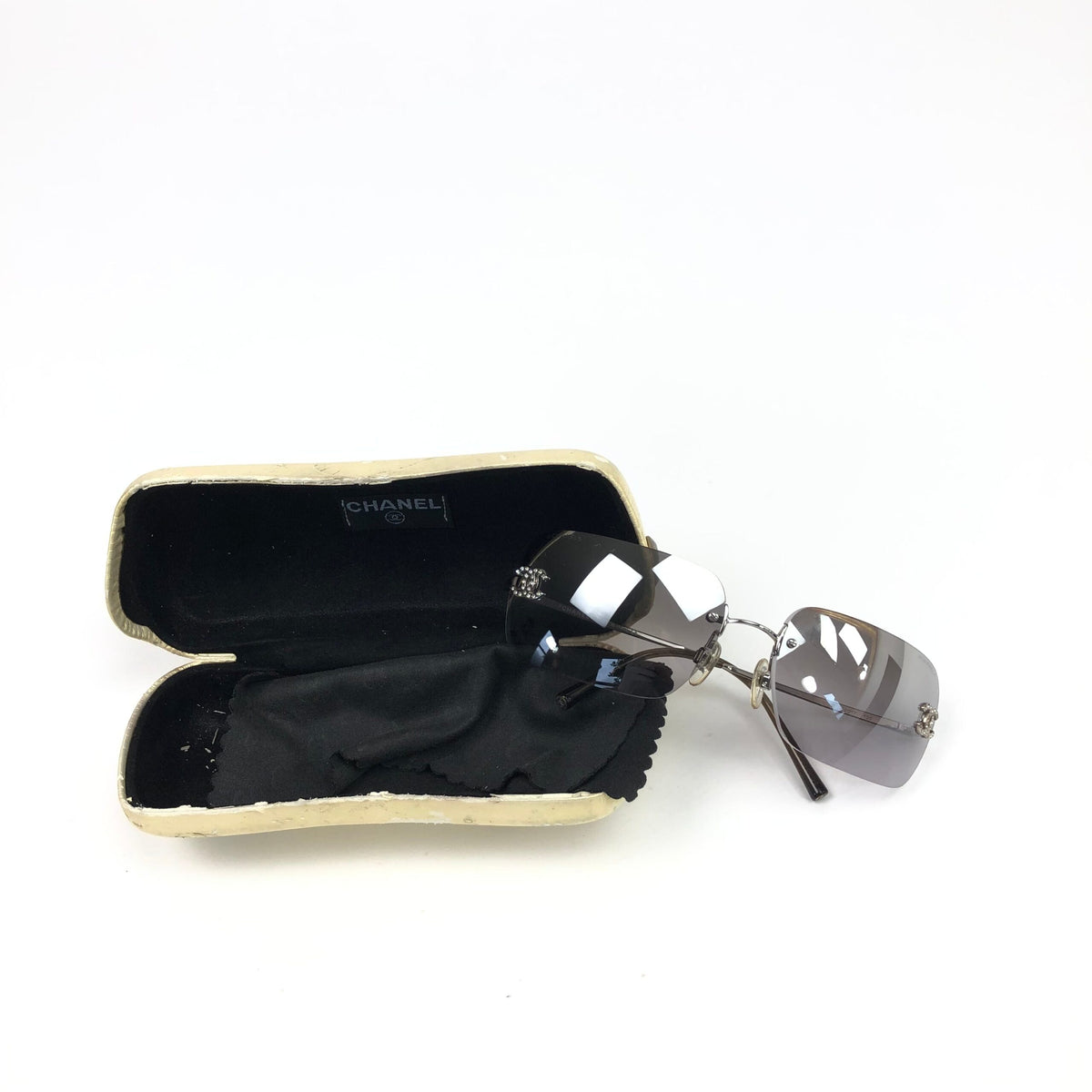 CHANEL RIMLESS SUNGLASSES