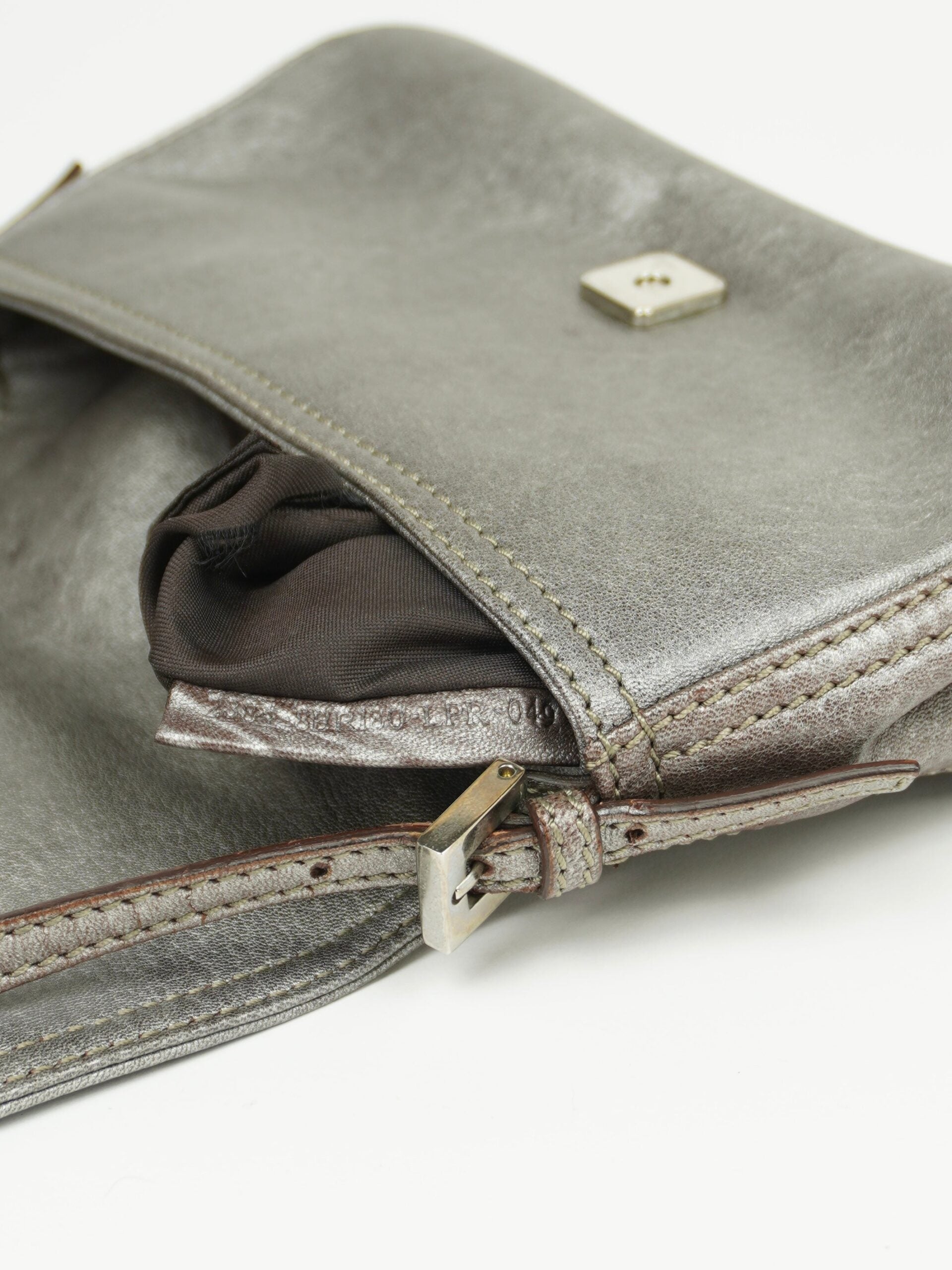 FENDI LEATHER BAGUETTE