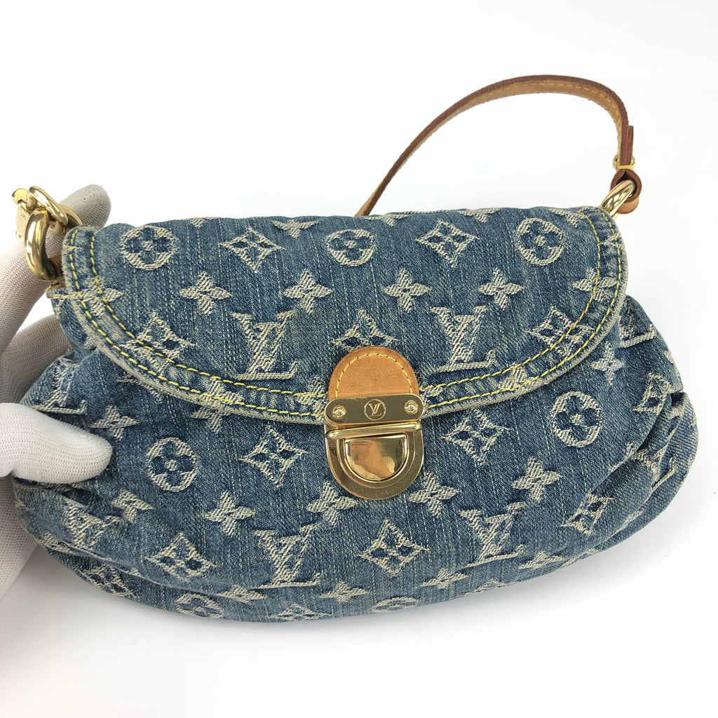 LOUIS VUITTON PLEATY DENIM SHOULDER BAG